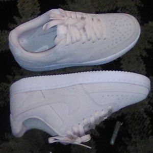 Air forces 1s cream pink